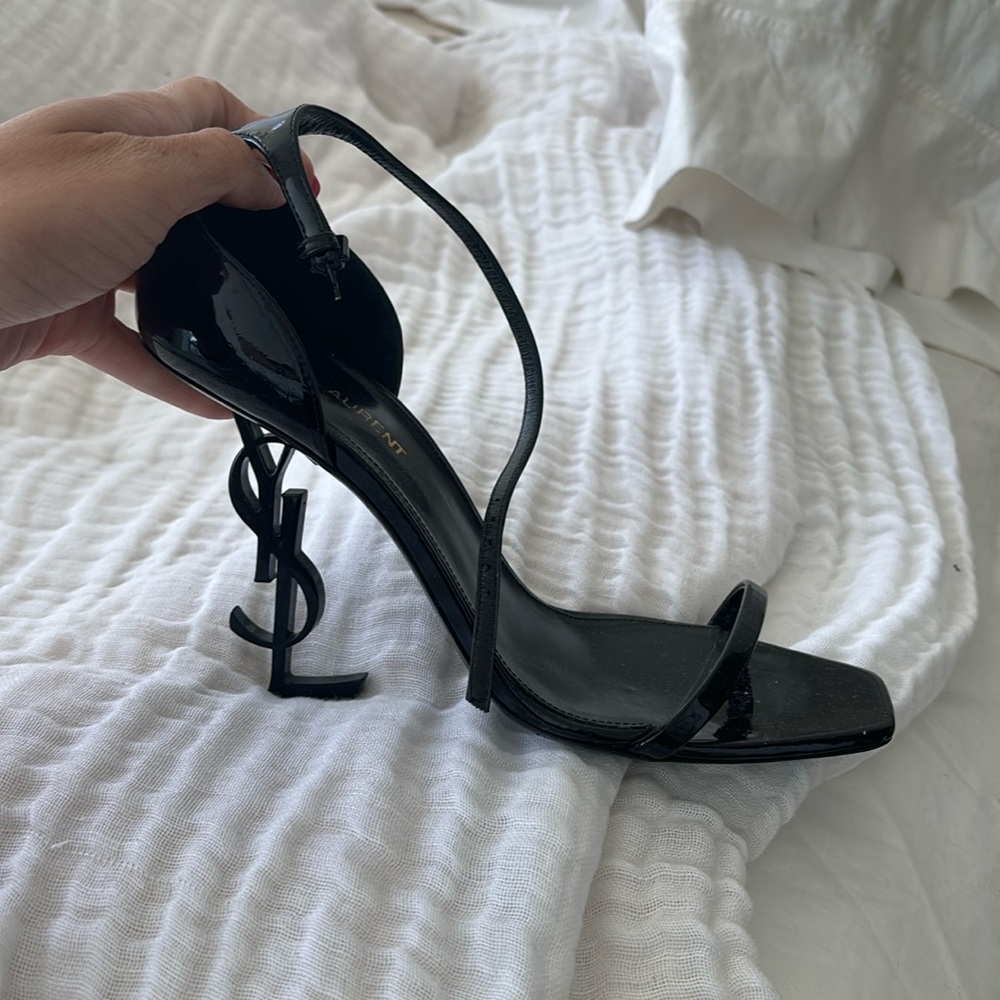 COPY - YSL HEELS opyum